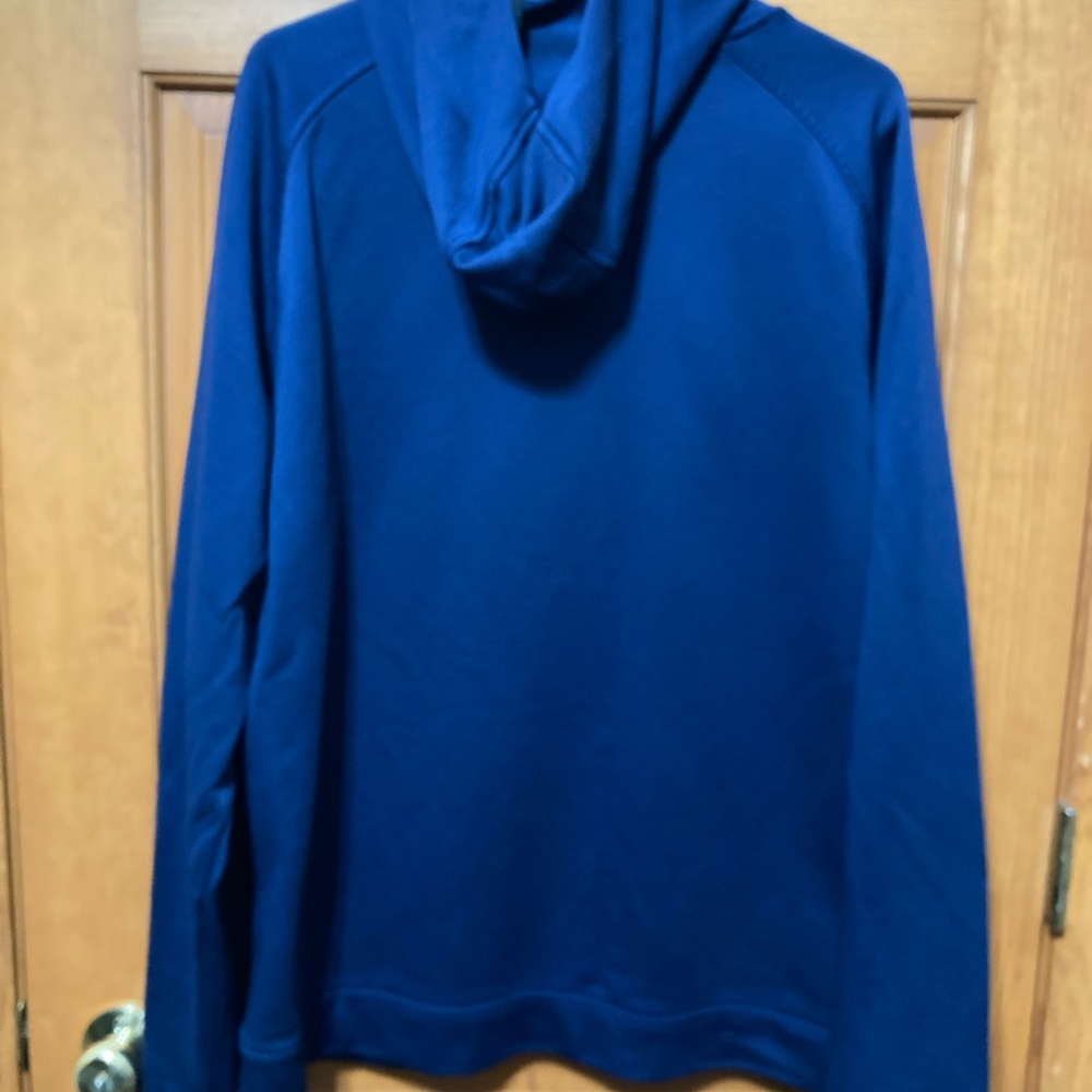 Champion Blue Hoodie-Excellent condition
Men’s Large - Picture 5 of 5